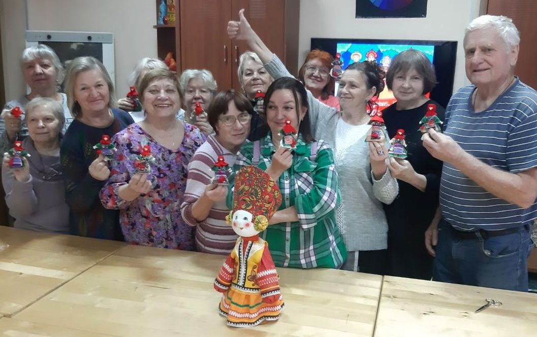 Социальный проект «Яркий год».  И с каждой осенью я расцветаю вновь